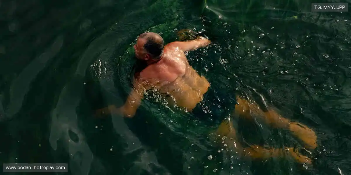 体育周边，冠军同款，你的专属装备库！🏆🎯